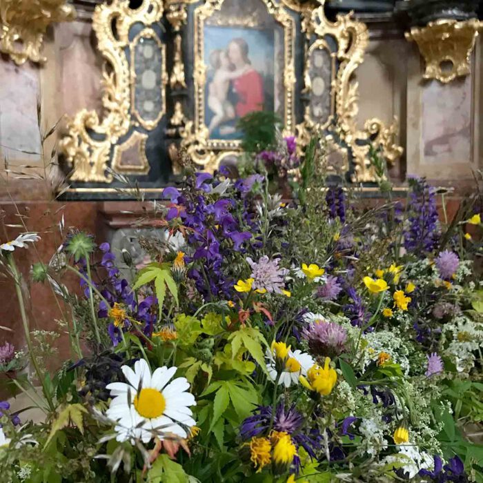 Altarschmuck in der Rokokokirche