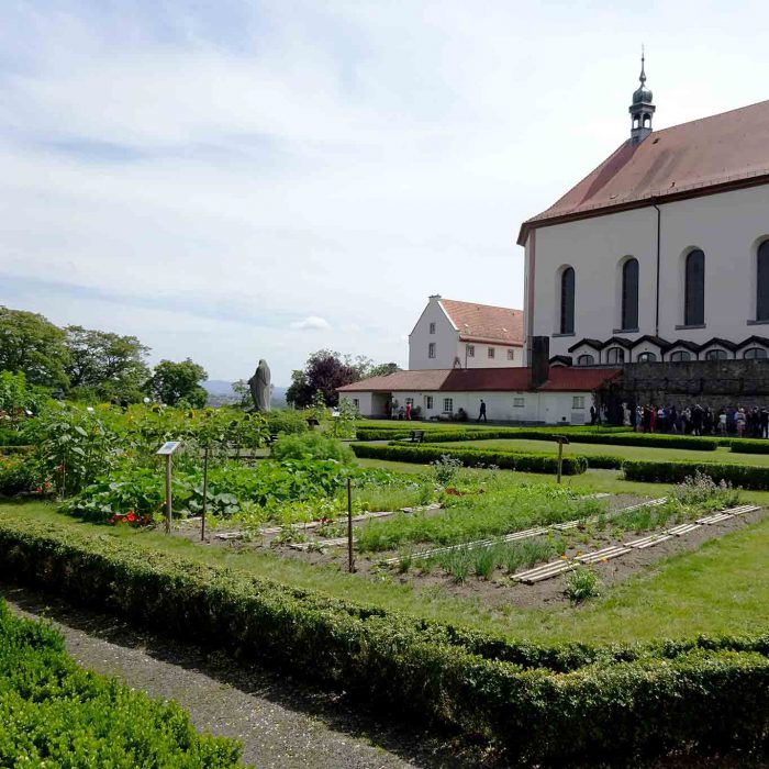 Die barocke Anlage des Klostergartens Frauenberg zu Fulda ist zugleich ein Nutzgarten.