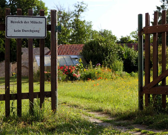 Der bewirtschaftete Teil der Gärten im Kloster Huysburg gehört zur Klausur.