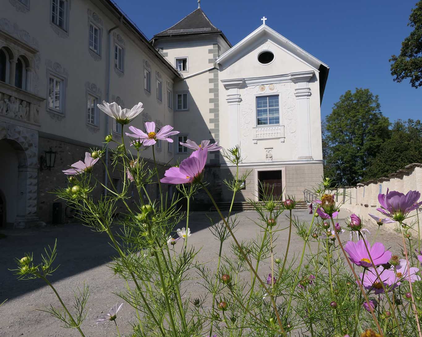 Kloster Wernberg im südwestlichen Zipfel Kärntens ist ein ganz besonderer Ort, wo Arbeiten und Innehalten zum Leben gehören.