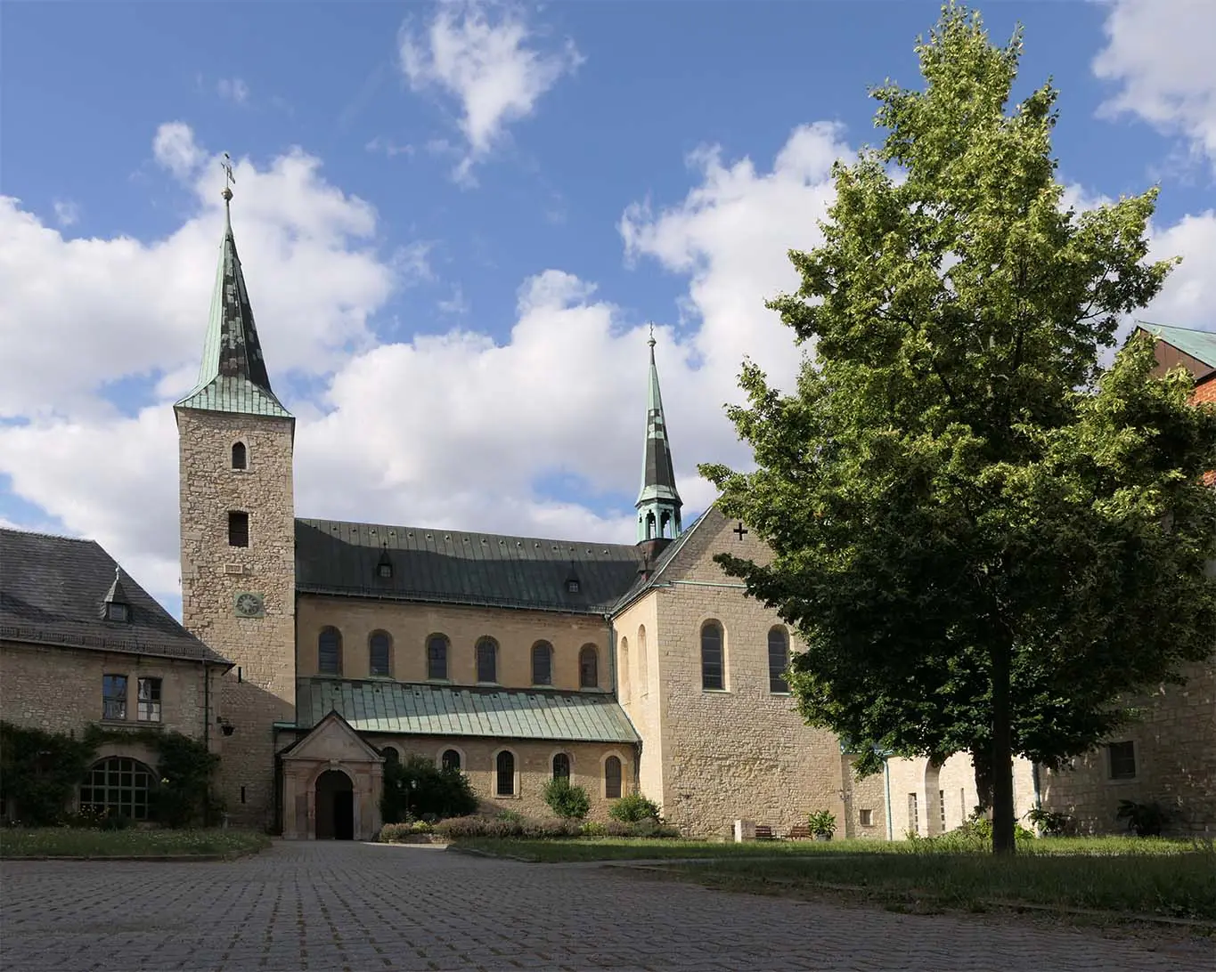klosterhof kloster huysburg