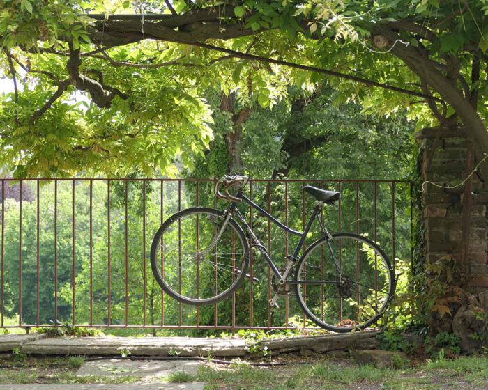 Nur was festgebunden ist kann nicht wegkommen. Eiserne Regel der Fahrradfahrer.